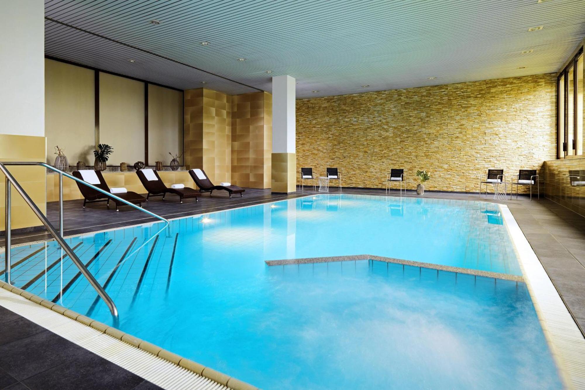 Stuttgart Marriott Hotel Sindelfingen Exterior photo